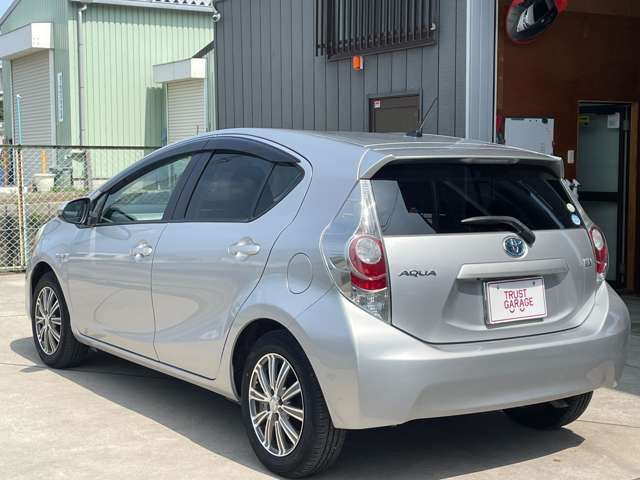 TOYOTA AQUA 2012 Image 31