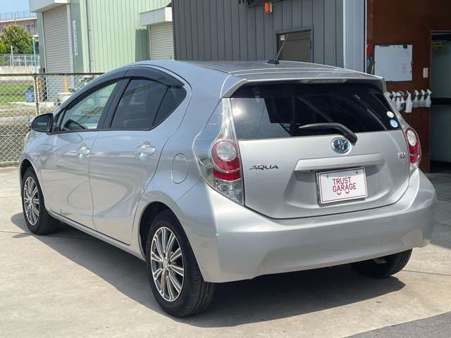 TOYOTA AQUA 2012 Image 31