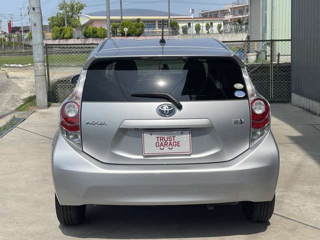 TOYOTA AQUA 2012 Image 31