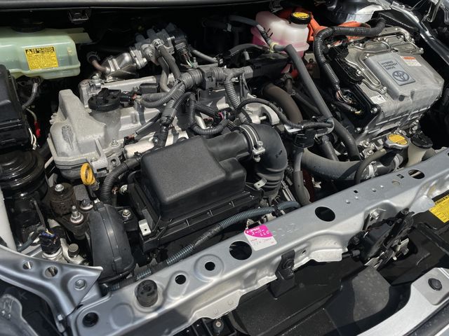 TOYOTA AQUA 2012 Image 31