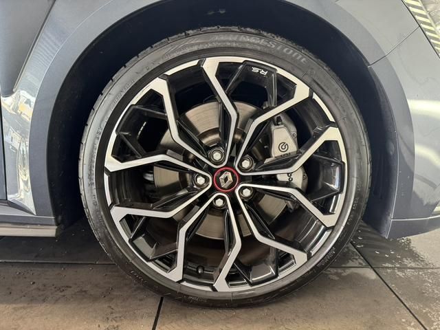 RENAULT MEGANE HATCH 2022 Image 31