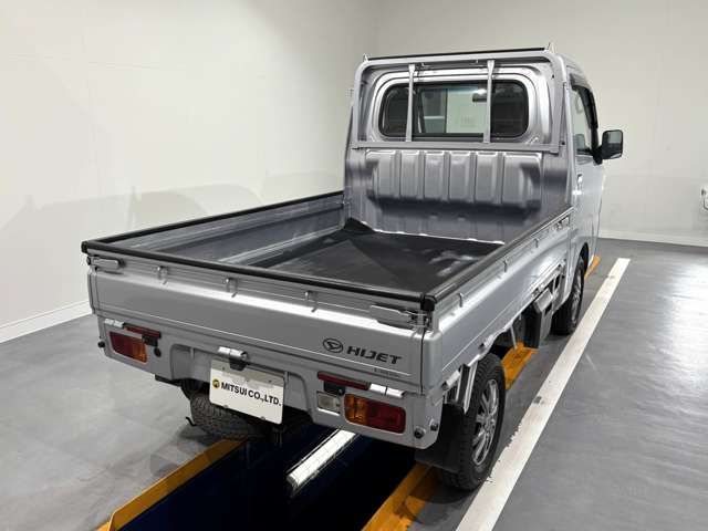 DAIHATSU HIJET TRUCK 4WD 2021 Image 31