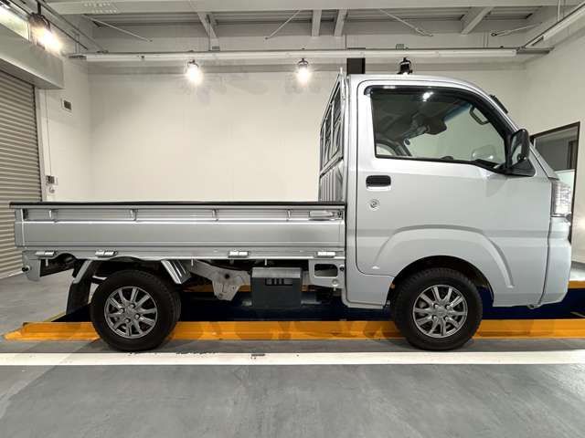 DAIHATSU HIJET TRUCK 4WD 2021 Image 31