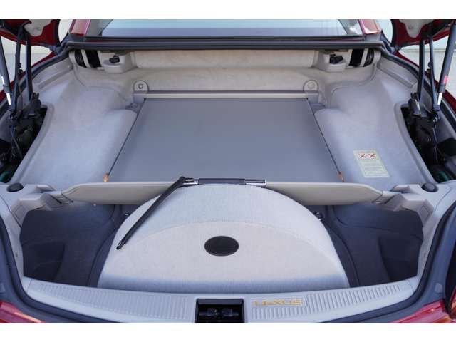 TOYOTA LEXUS SC430 2005 Image 31