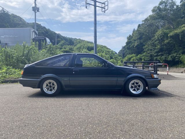 TOYOTA COROLLA LEVIN 1986 Image 31