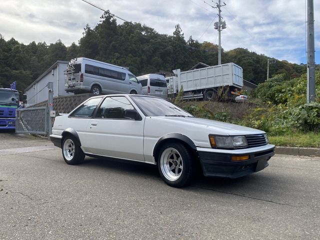 TOYOTA COROLLA LEVIN 1986 Image 31