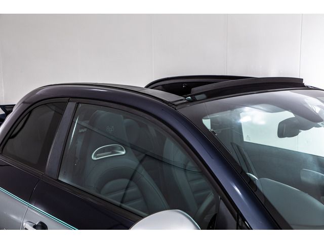 FIAT ABARTH 695C 2019 Image 31