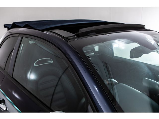 FIAT ABARTH 695C 2019 Image 31