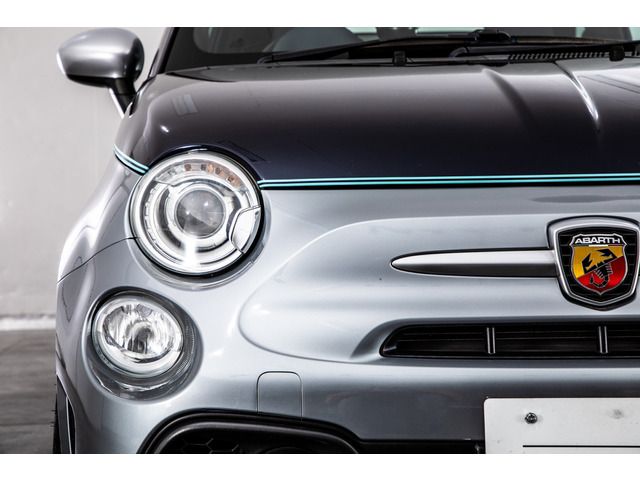 FIAT ABARTH 695C 2019 Image 31