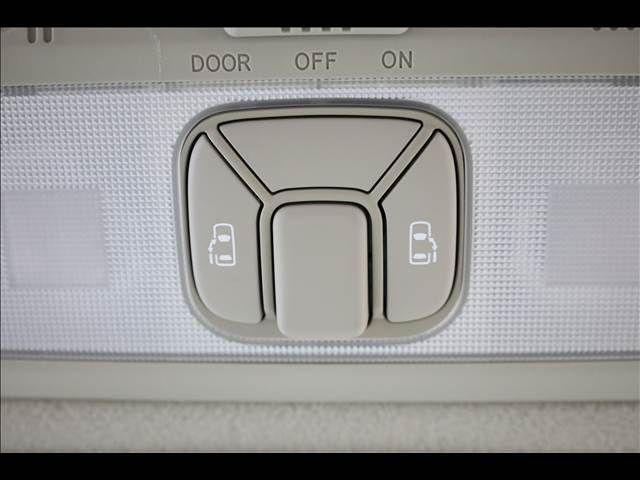 TOYOTA ESTIMA HYBRID 4WD 2010 Image 31