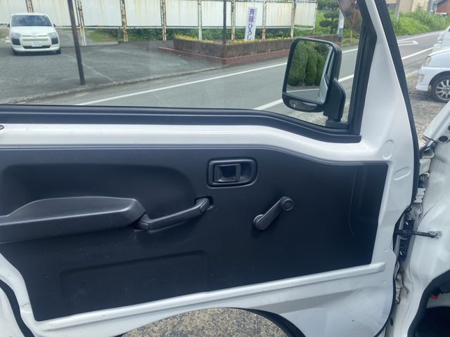 DAIHATSU HIJET TRUCK 2017 Image 31