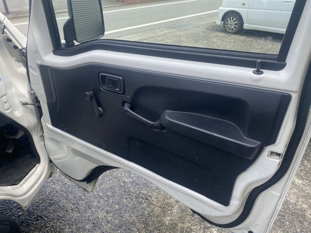 DAIHATSU HIJET TRUCK 2017 Image 31