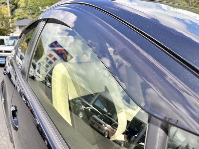 TOYOTA AQUA 2017 Image 31