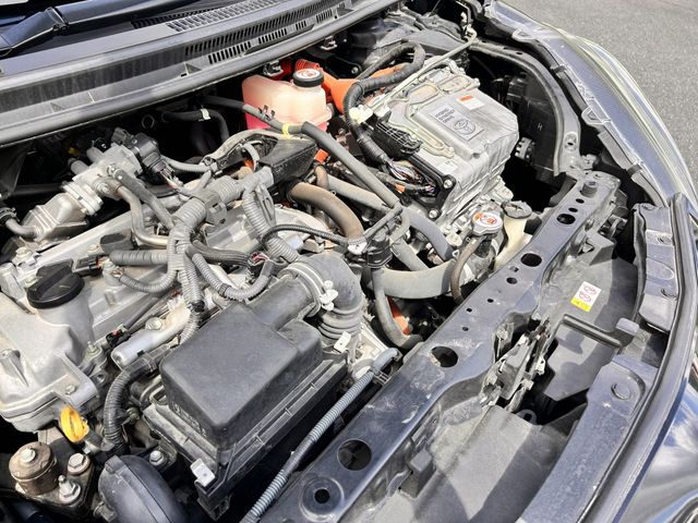 TOYOTA AQUA 2017 Image 31