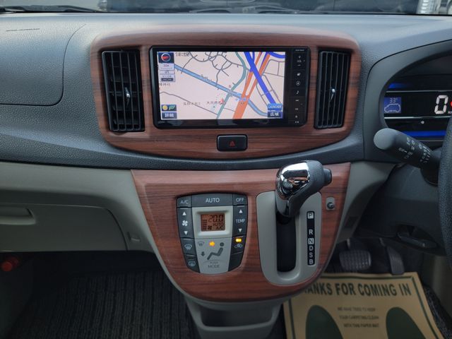 DAIHATSU MIRA E:S 2012 Image 31