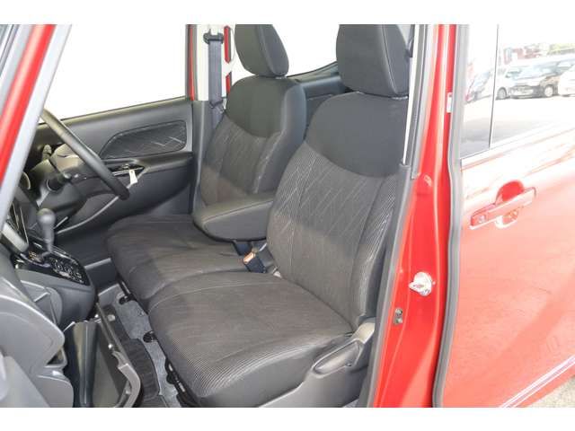 MITSUBISHI EK SPACE CUSTOM 2017 Image 31