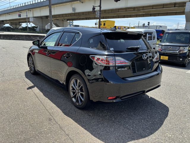 TOYOTA LEXUS CT200H 2012 Image 31