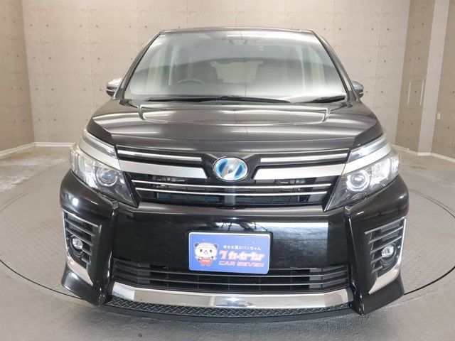 TOYOTA VOXY HYBRID 2016 Image 31