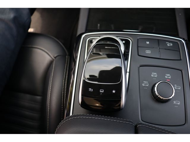 MERCEDES BENZ GLE CL 2016 Image 31