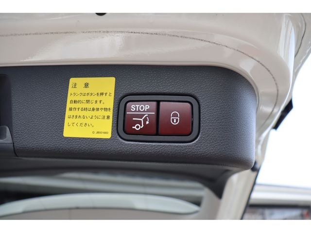 MERCEDES BENZ GLE CL 2016 Image 31