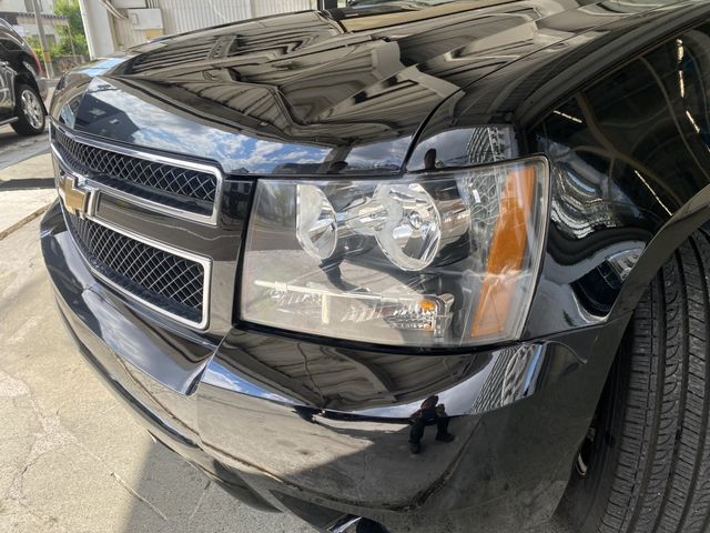 CHEVROLET SUBURBAN 2012 Image 31