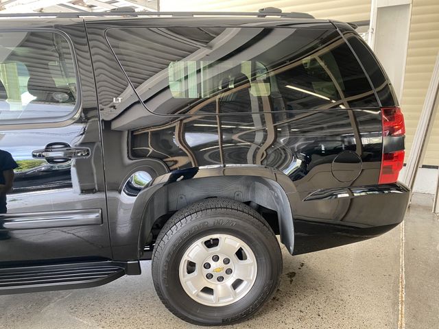 CHEVROLET SUBURBAN 2012 Image 31