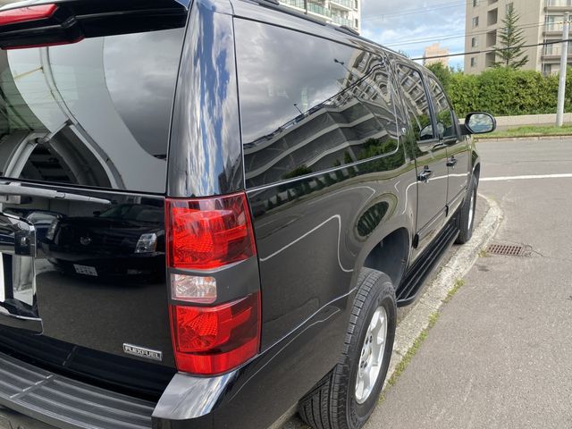 CHEVROLET SUBURBAN 2012 Image 31