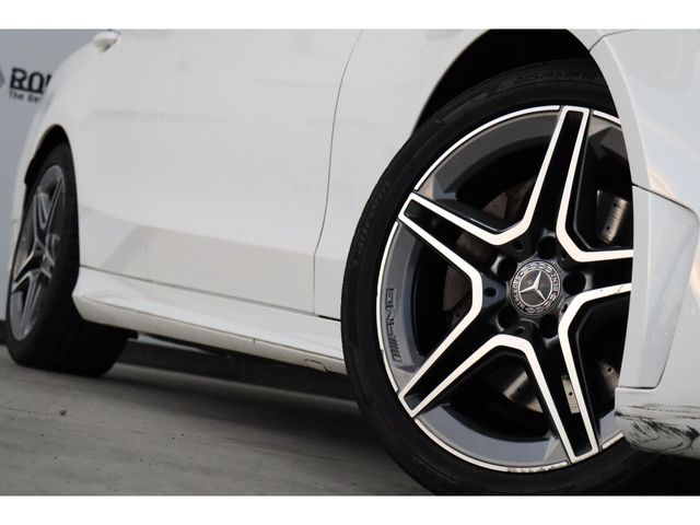 MERCEDES BENZ C CLAS 2018 Image 31