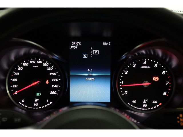 MERCEDES BENZ C CLAS 2018 Image 31