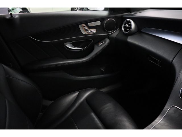 MERCEDES BENZ C CLAS 2018 Image 31