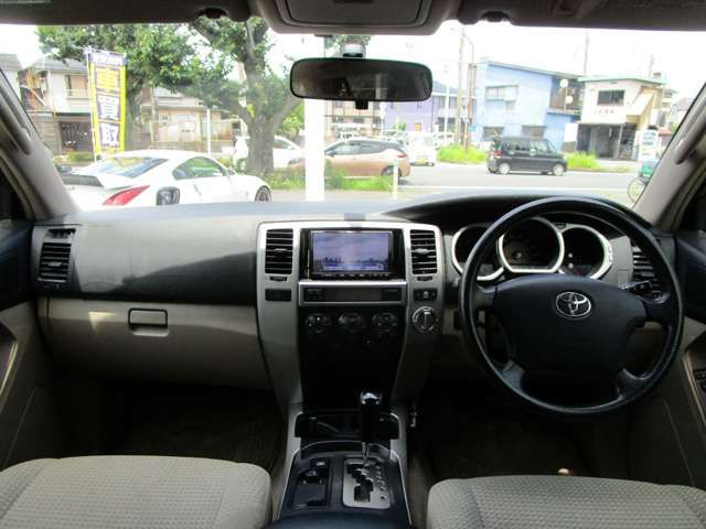 TOYOTA HILUXSURF WAGON 4WD 2002 Image 31