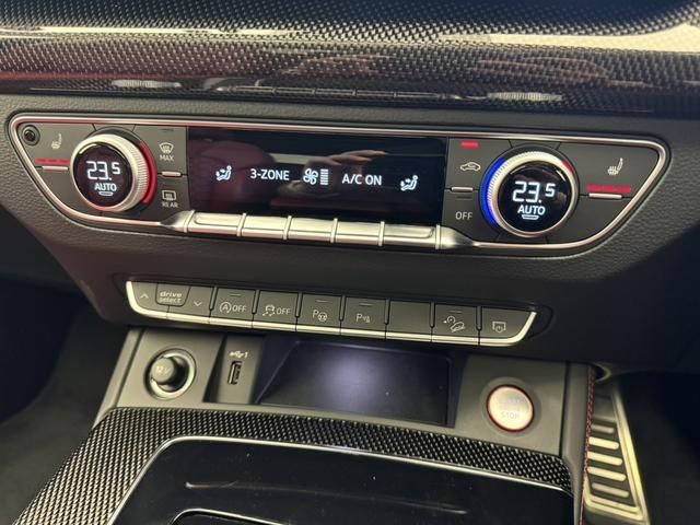 AUDI SQ5 2022 Image 31