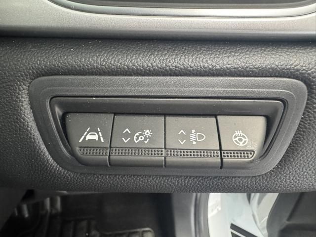 RENAULT CAPTUR 2023 Image 31