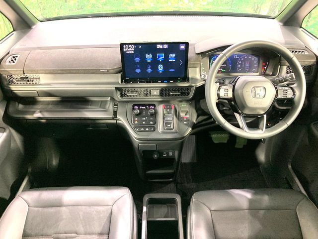 HONDA STEPWAGON E:HEV SPAD 2022 Image 31