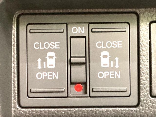 HONDA STEPWAGON E:HEV SPAD 2022 Image 31