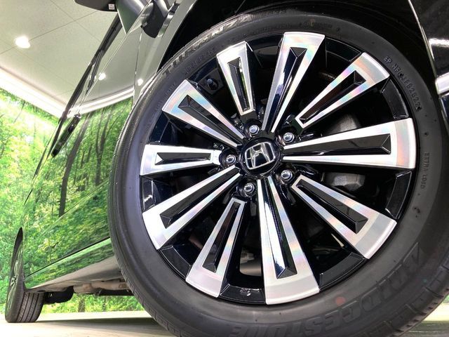 HONDA STEPWAGON E:HEV SPAD 2022 Image 31