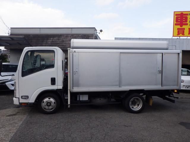 ISUZU ELF 2011 Image 31