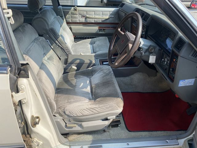 NISSAN CEDRIC 1982 Image 31