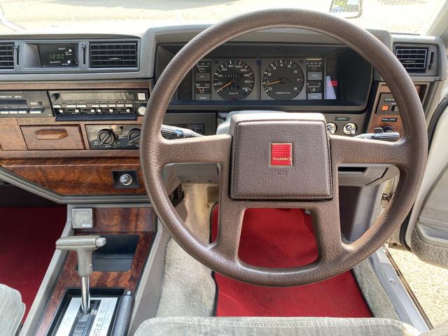 NISSAN CEDRIC 1982 Image 31