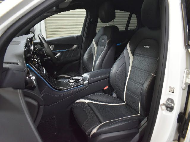 MERCEDES BENZ MERCEDES AMG GLC CLA 2019 Image 31