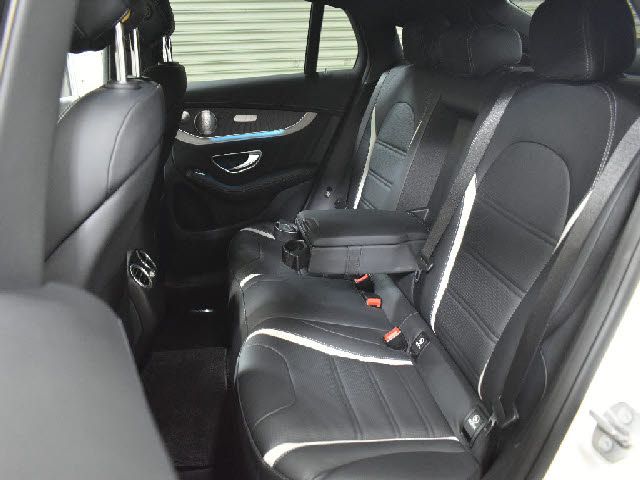 MERCEDES BENZ MERCEDES AMG GLC CLA 2019 Image 31