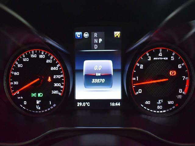 MERCEDES BENZ MERCEDES AMG GLC CLA 2019 Image 31