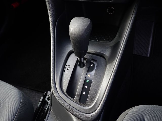 TOYOTA YARIS 2022 Image 31