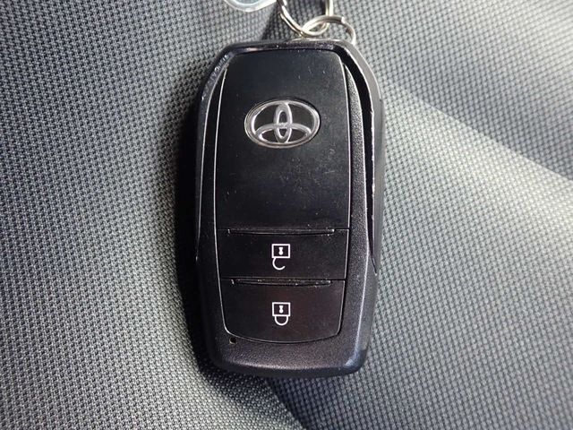 TOYOTA YARIS 2022 Image 31