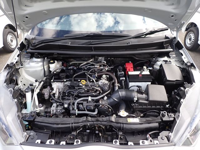 TOYOTA YARIS 2022 Image 31