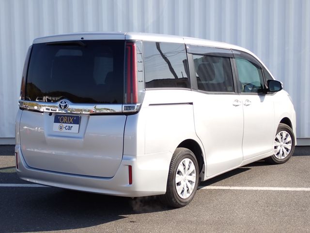 TOYOTA NOAH 2020 Image 31