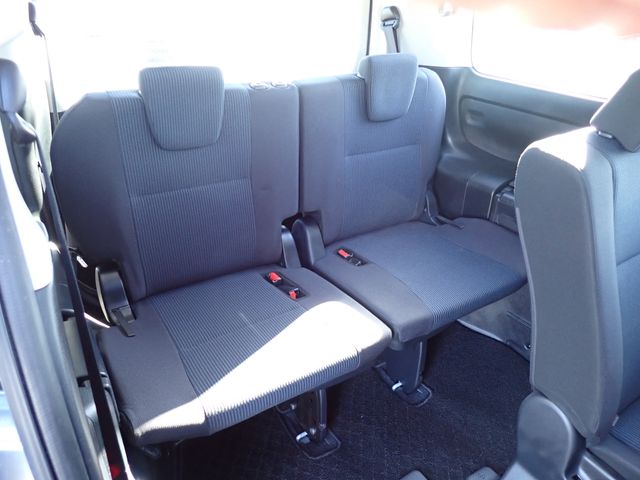 TOYOTA NOAH 2020 Image 31