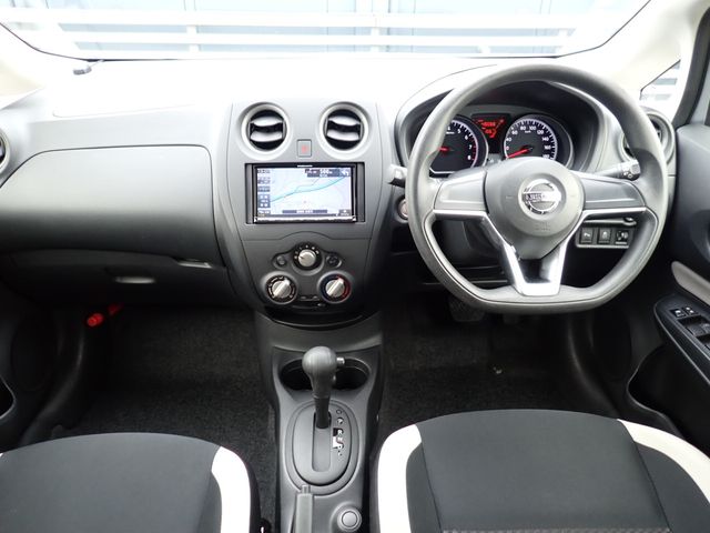 NISSAN NOTE 2018 Image 31