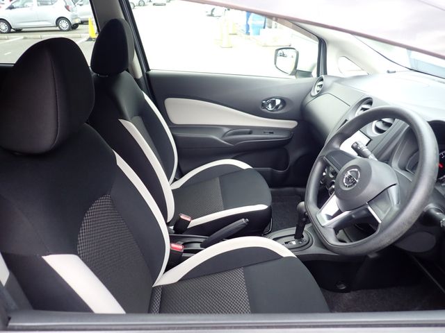 NISSAN NOTE 2018 Image 31