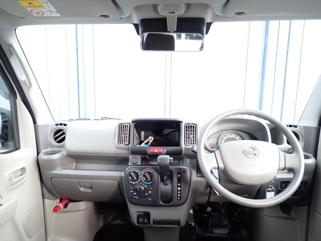 NISSAN NV100 CLIPPER 2024 Image 31